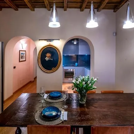 Historic Center 아파트 *